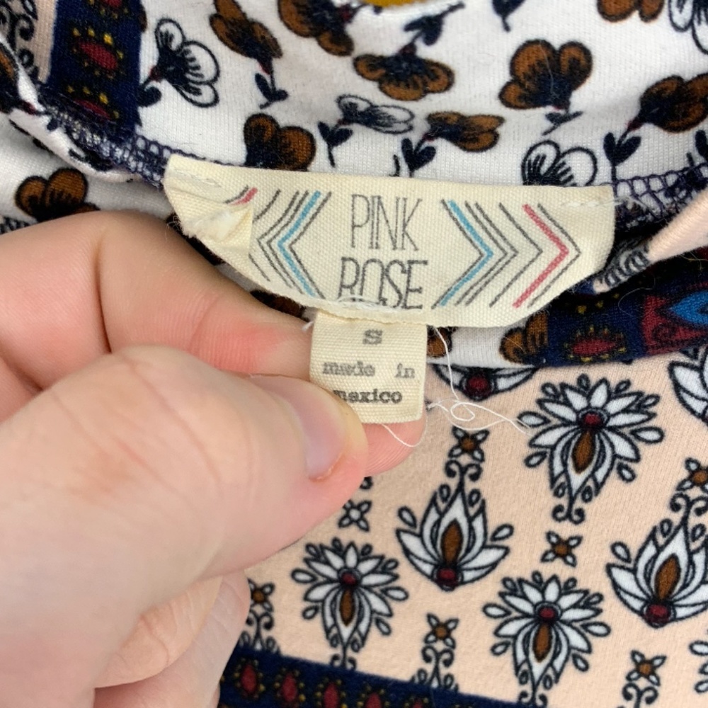 Pink Rose Quilt Pattern Dress - Picture 2 of 2